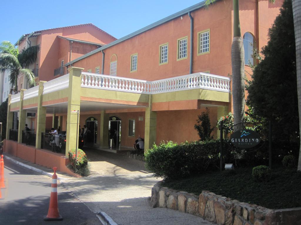 Apartamento Giardino Rio Quente Luaran gambar
